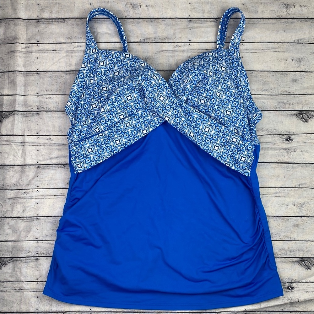 Lands' End Blue twist front underwire tankini 12